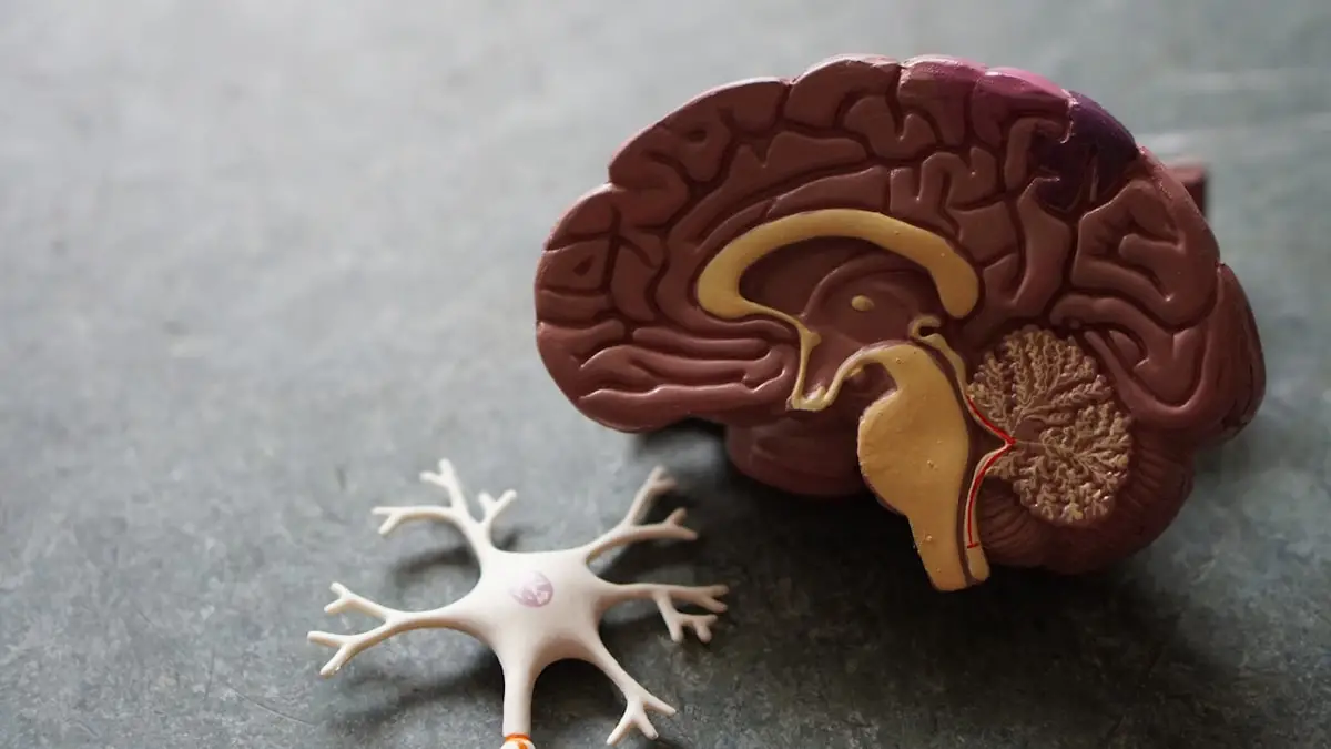 Struttura molecolare di una proteina - AlphaProteo DeepMind AI per farmaci