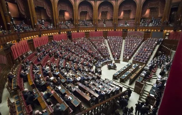 Parlamento europeo - standard tecnici AI Act per sistemi ad alto rischio