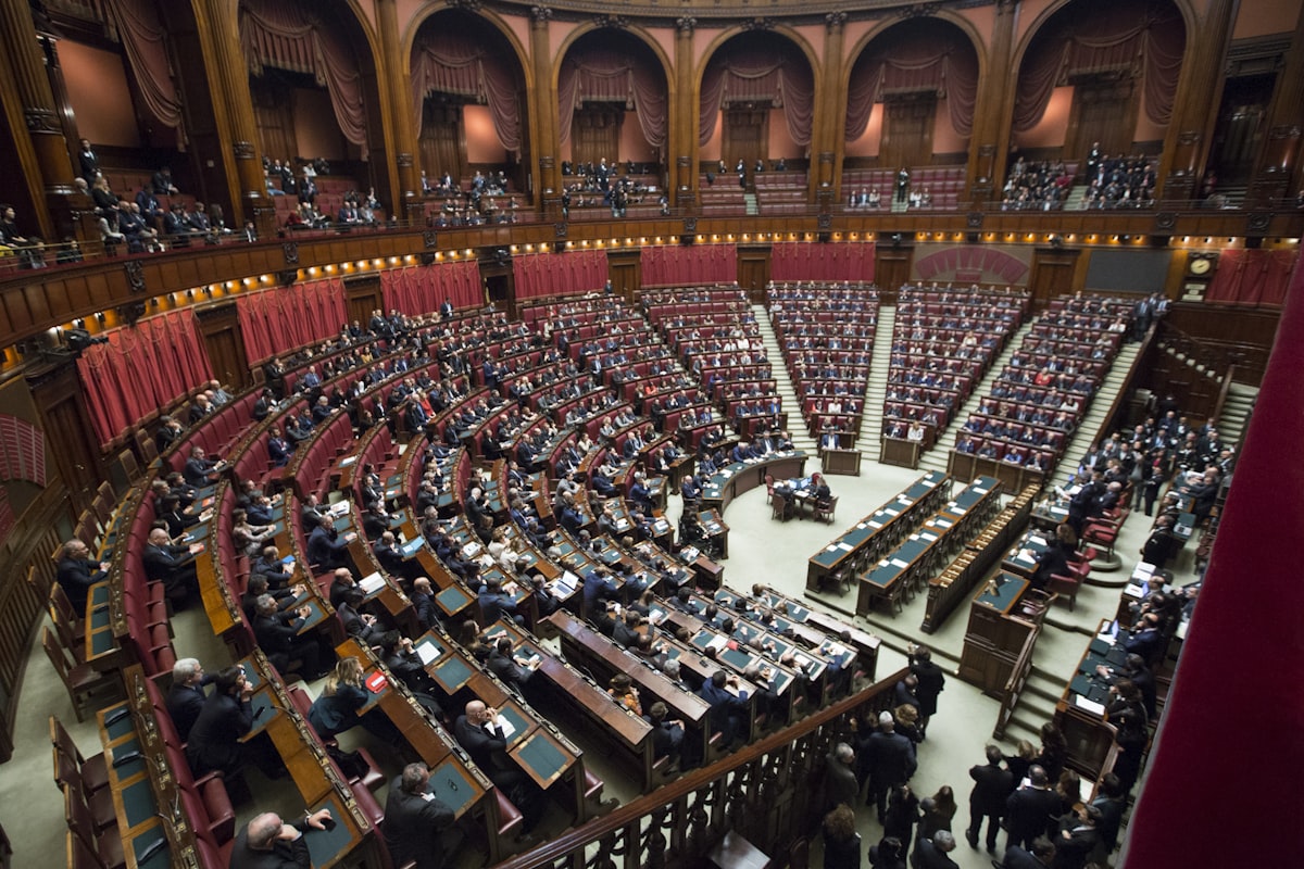 Parlamento europeo - standard tecnici AI Act per sistemi ad alto rischio