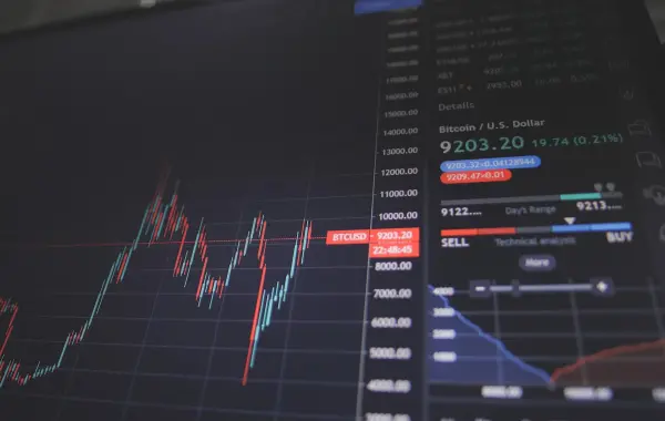 Grafici di mercato finanziario, riferimento all intelligenza artificiale applicata alla finanza