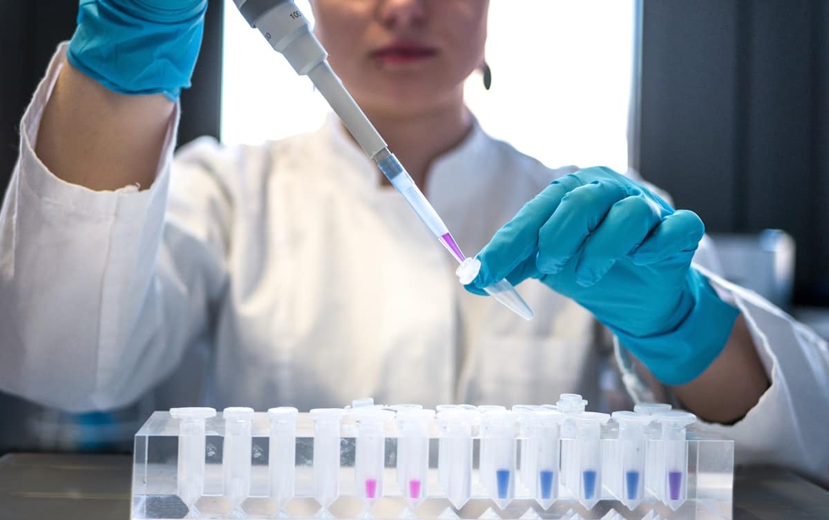 Laboratorio scientifico per la ricerca in chimica farmaceutica