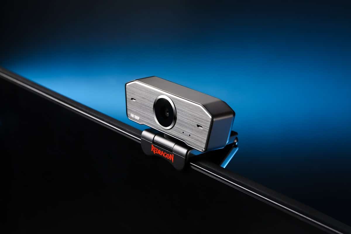 Fotocamera che rappresenta la visione artificiale e la computer vision