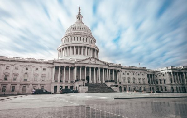 Il Campidoglio degli Stati Uniti a Washington, simbolo della regolamentazione federale sull intelligenza artificiale