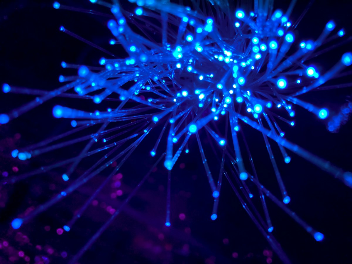 Immagine a tema intelligenza artificiale e tecnologia