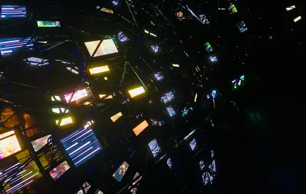 Immagine a tema intelligenza artificiale e tecnologia