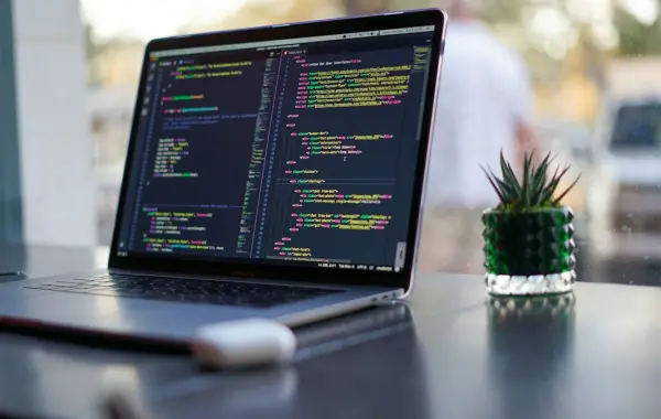 Immagine a tema intelligenza artificiale e tecnologia