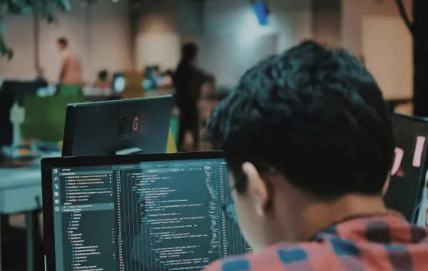 Immagine a tema intelligenza artificiale e tecnologia