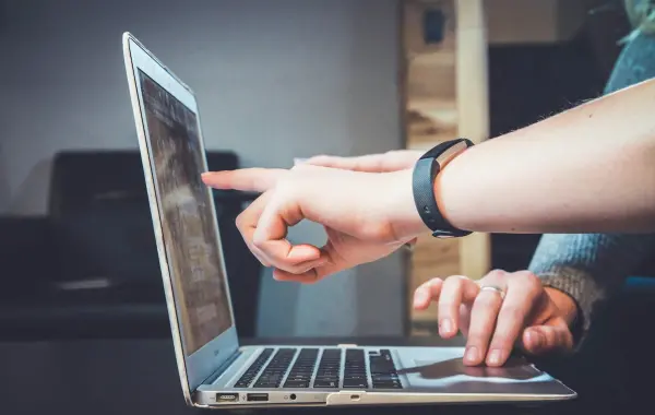 Immagine a tema intelligenza artificiale e tecnologia