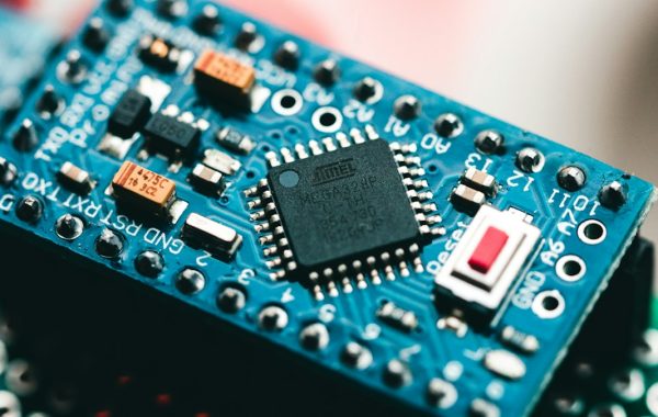 Immagine a tema intelligenza artificiale e tecnologia