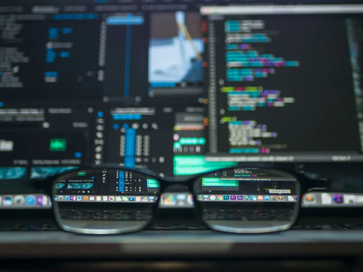 Immagine a tema intelligenza artificiale e tecnologia