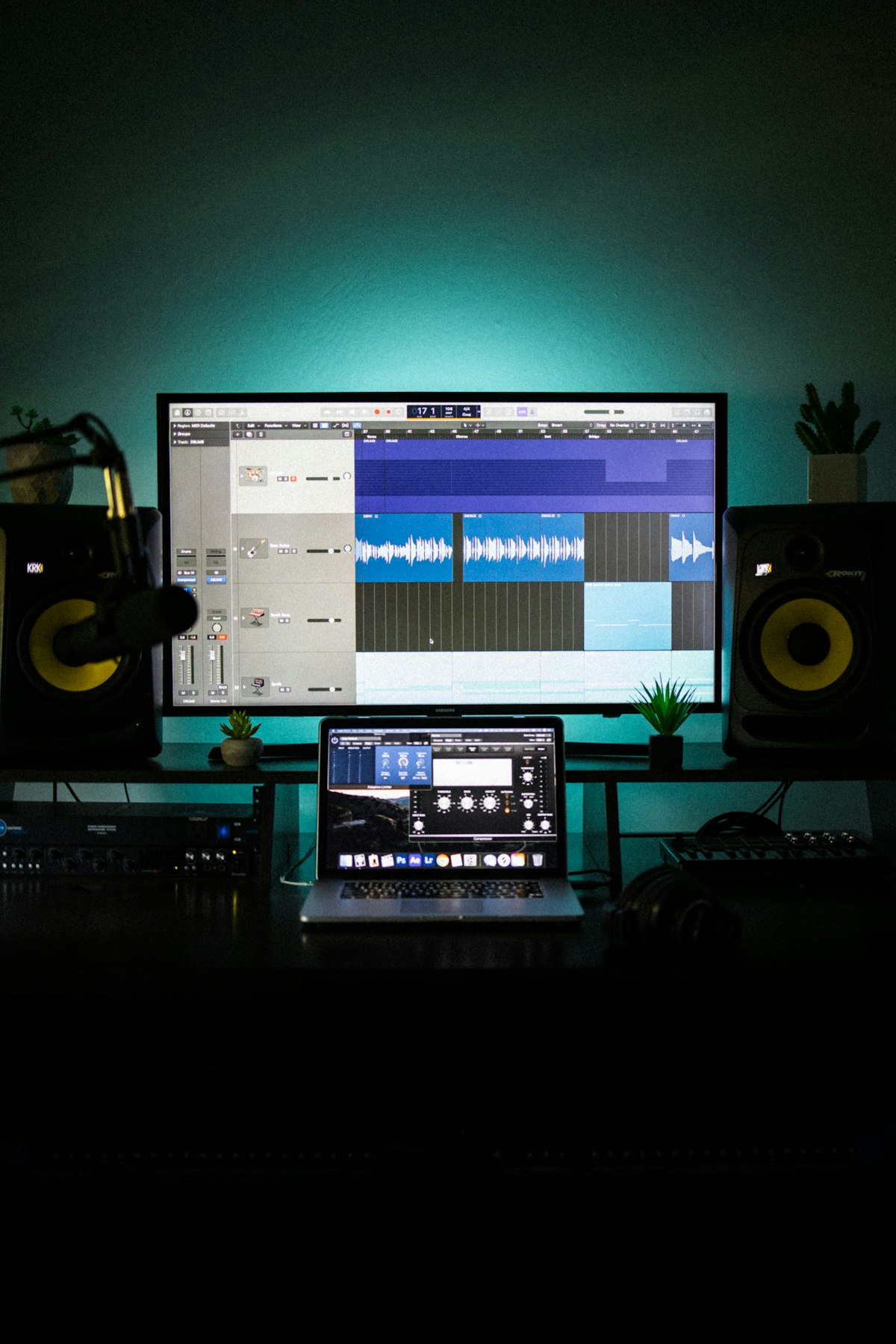 Studio di produzione musicale con software su computer, a rappresentare la generazione musicale con l'AI di Lyria 3.5 nell'app Gemini