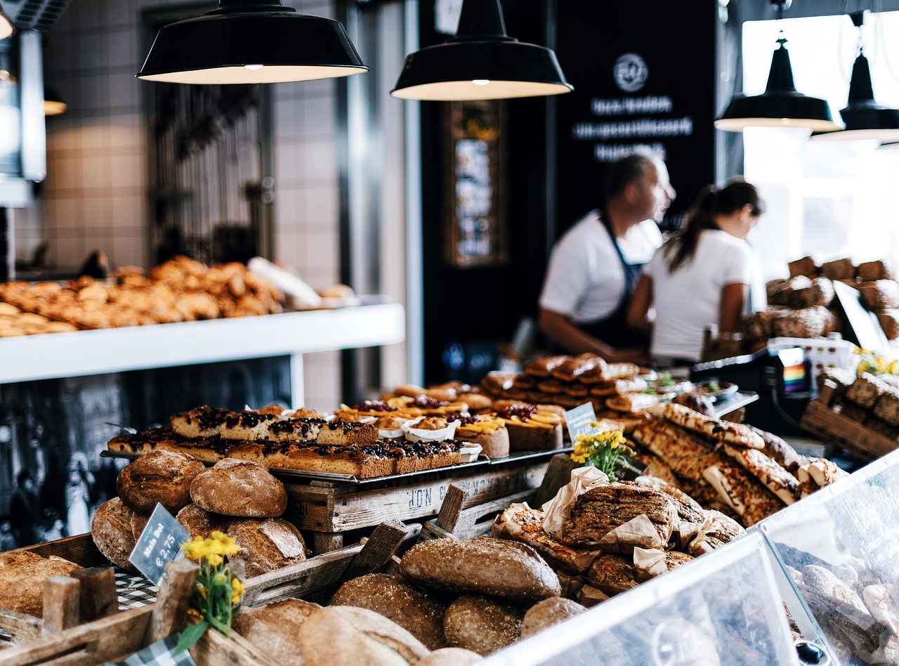 Pane esposto sul bancone di una piccola panetteria, simbolo delle PMI a cui Meta propone Muse for Small Business