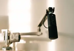 Microfono professionale da studio per registrazione vocale