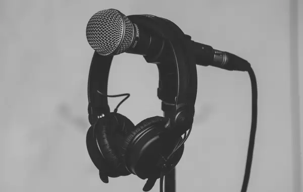 Microfono da studio per registrazione vocale