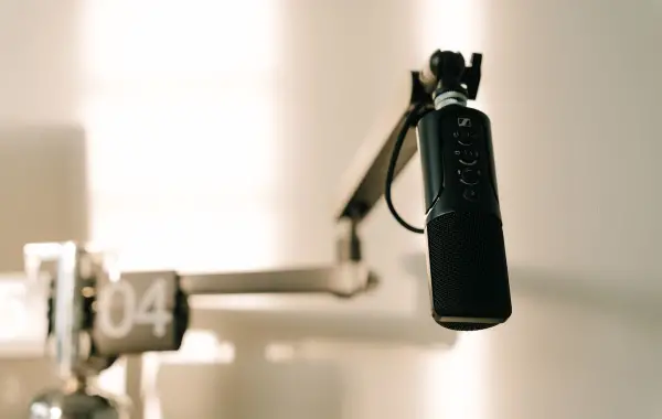 Microfono da studio per registrazione vocale