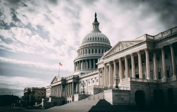 Edificio del Campidoglio a Washington, sede del dibattito politico sull'intelligenza artificiale