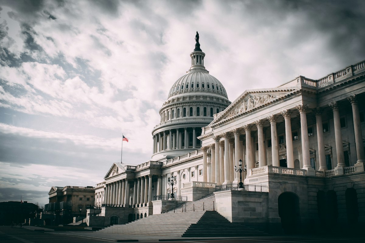 Edificio del Campidoglio a Washington, sede del dibattito politico sull'intelligenza artificiale